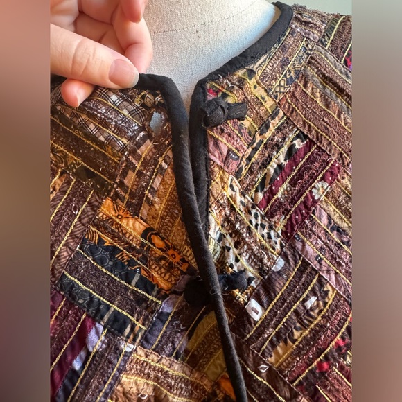 Soul Mates Gold Threaded Patchwork V-Cut Button Down Blazer - Picture 2 of 5